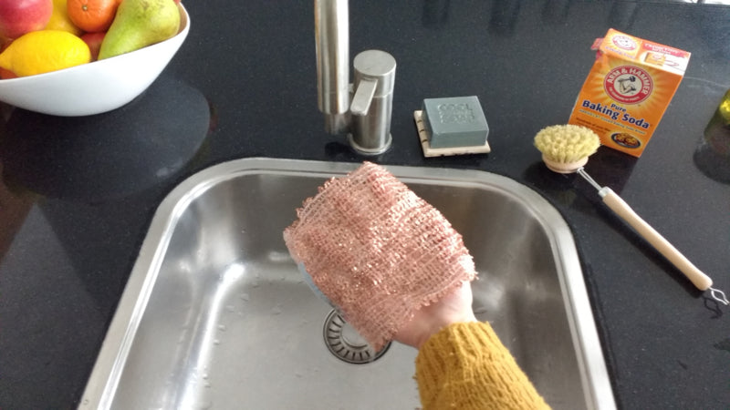 Scouring cloth