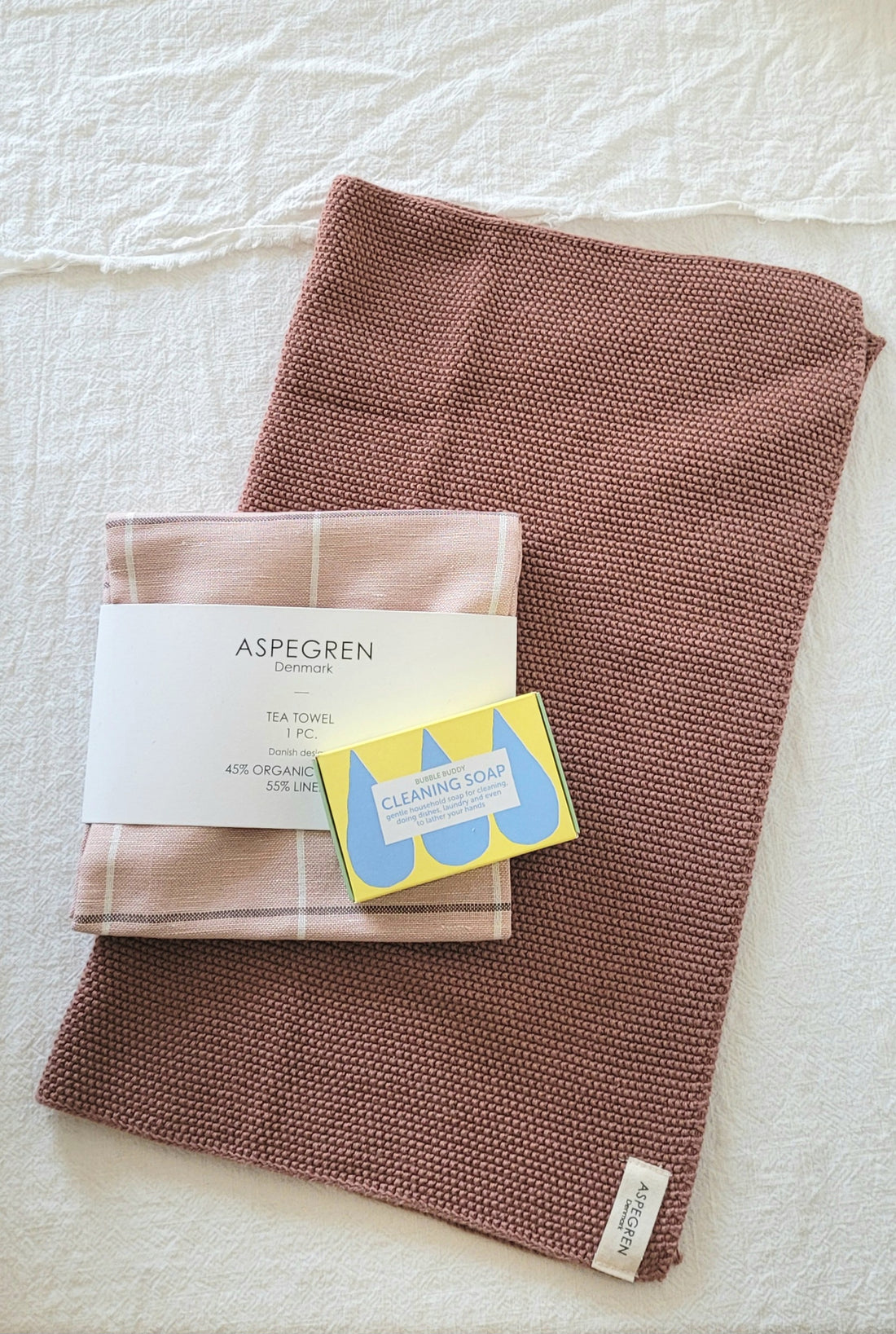 Lentebundel: hand &amp; theedoek met schoonmaakzeep