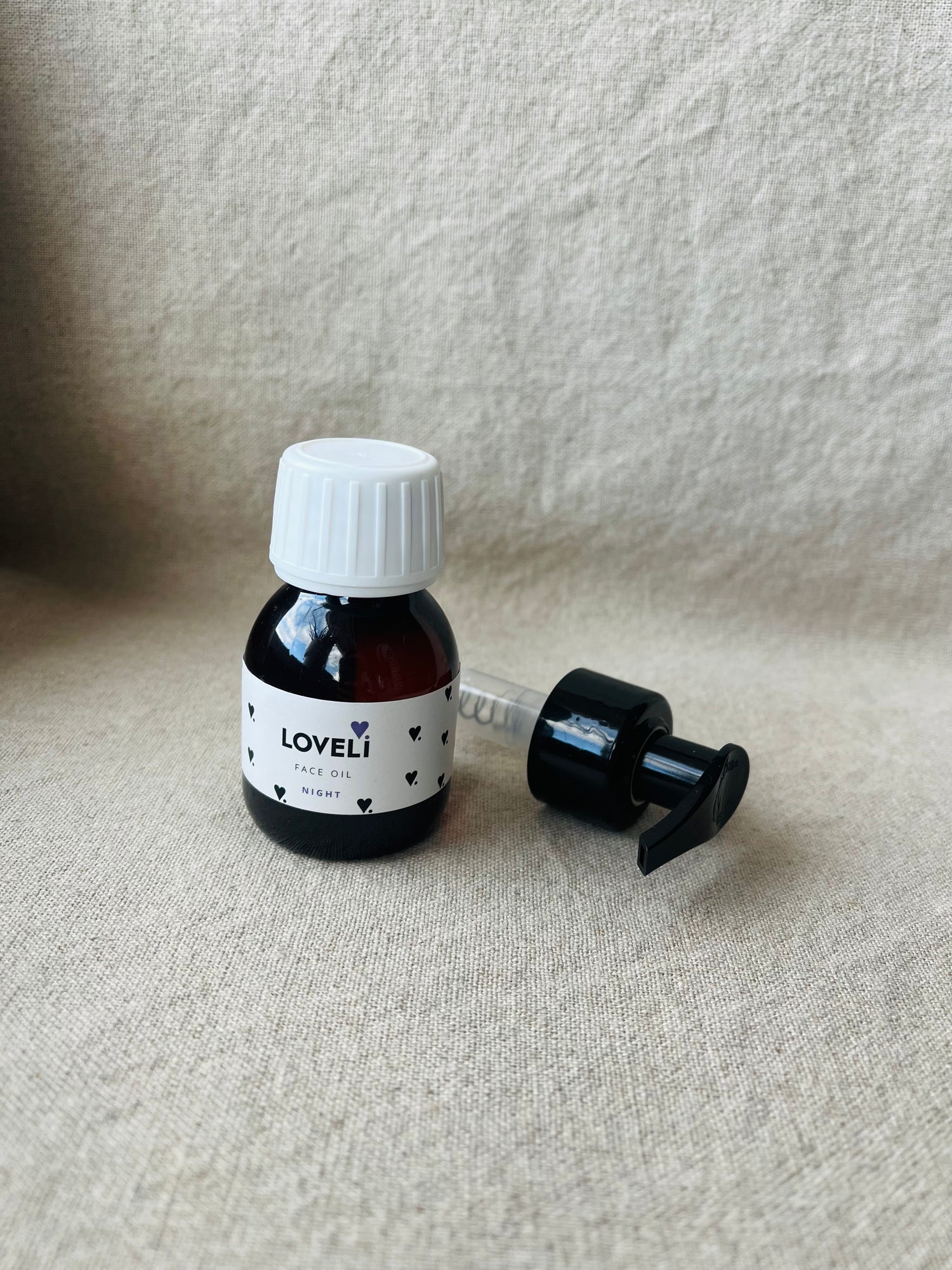 Loveli face oil (night) met pompje