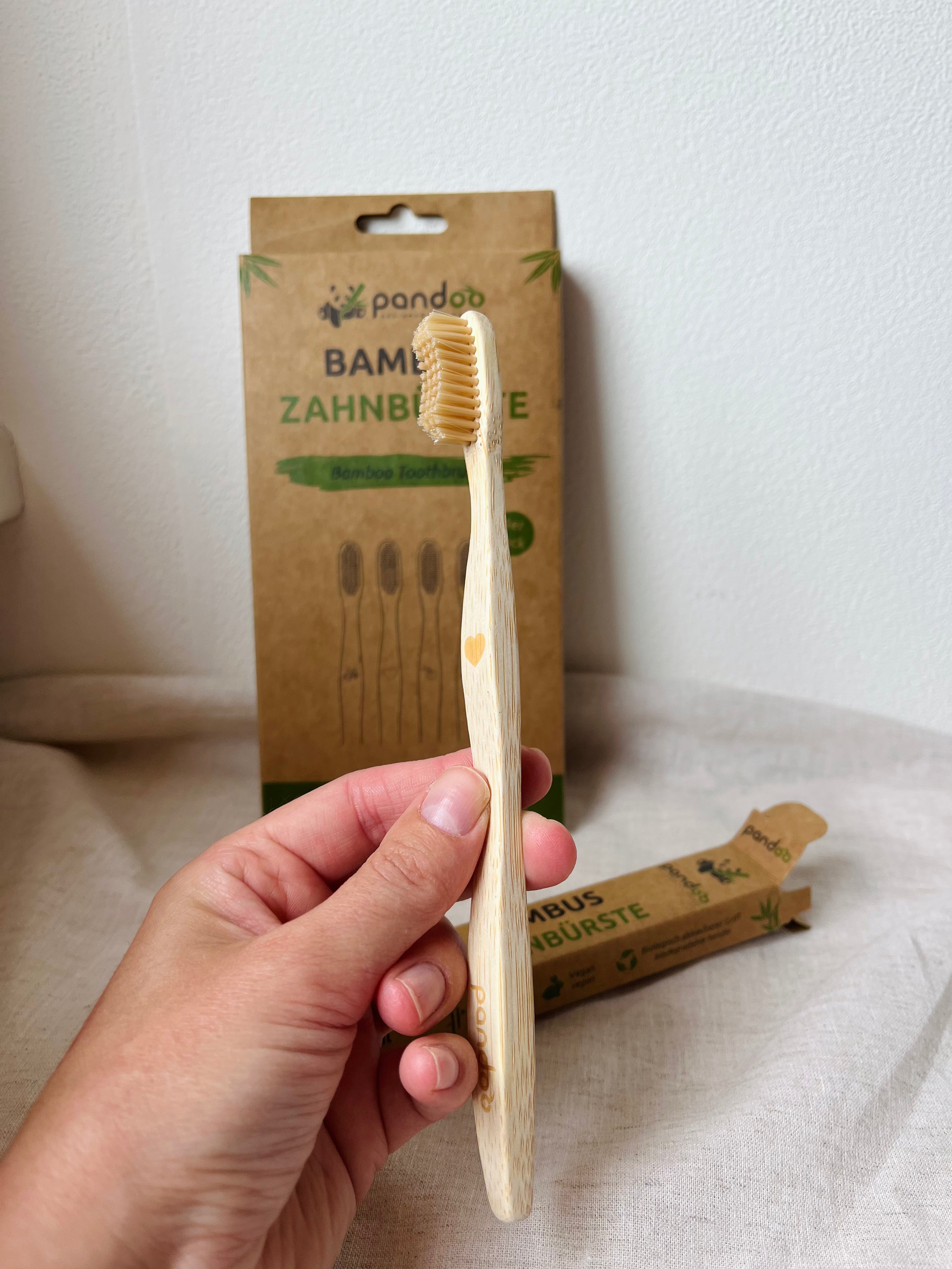 Bamboe tandenborstels (4 stuks)