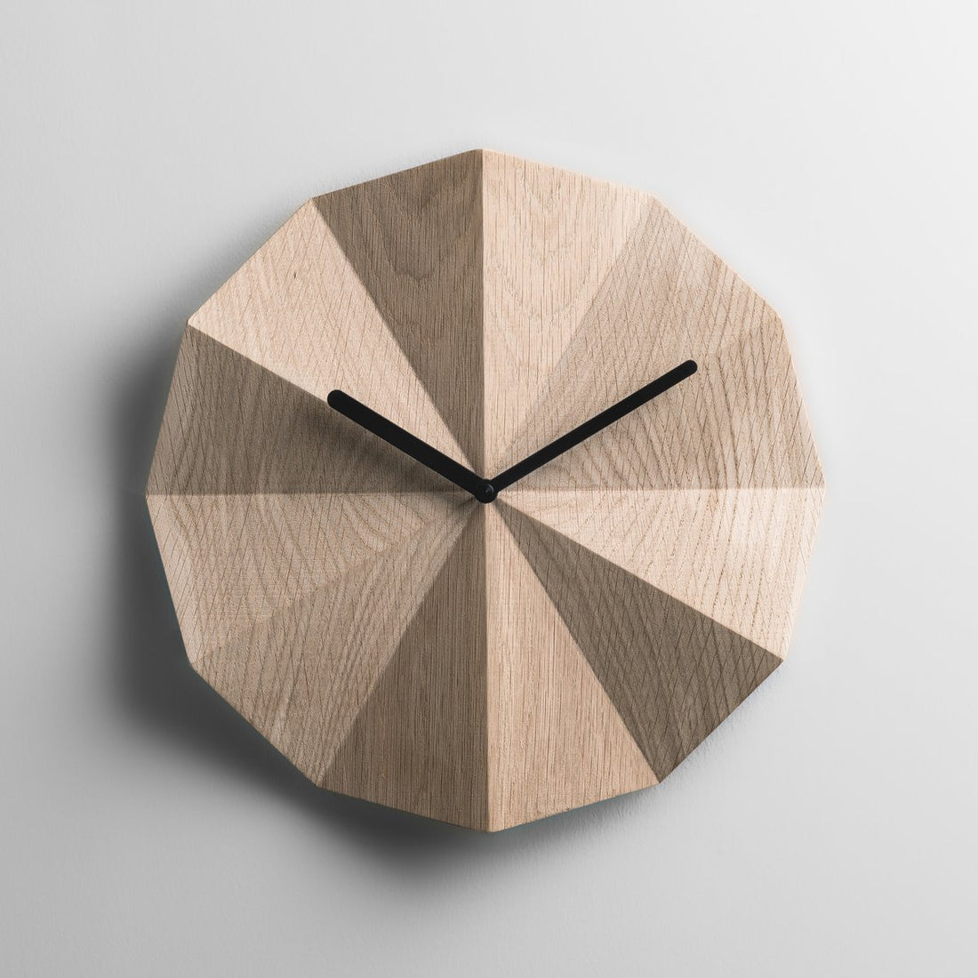 Houten Delta klok - Lawa design