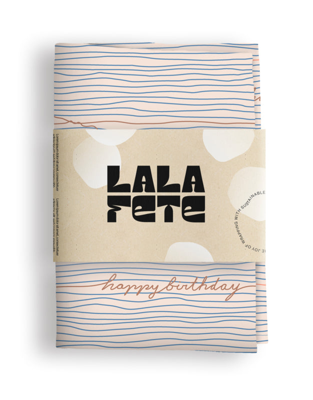 Lalafete-Einschlagtuch „Happy Birthday“.
