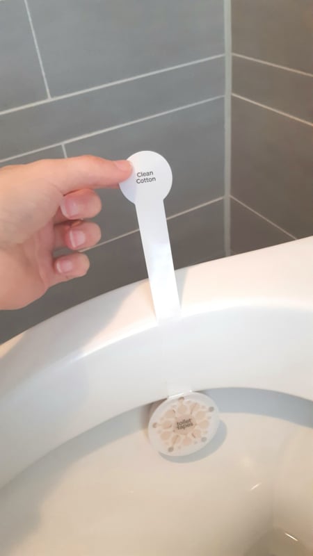 Toilettenerfrischer aus sauberer Baumwolle (90 % weniger Plastik!)
